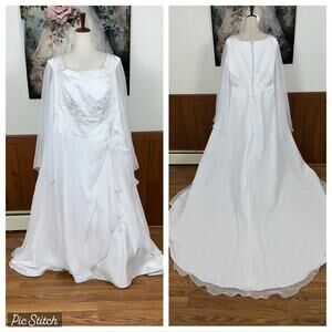 Elegant Vintage 90s Bridal Originals White Chiffon Wedding Gown!
